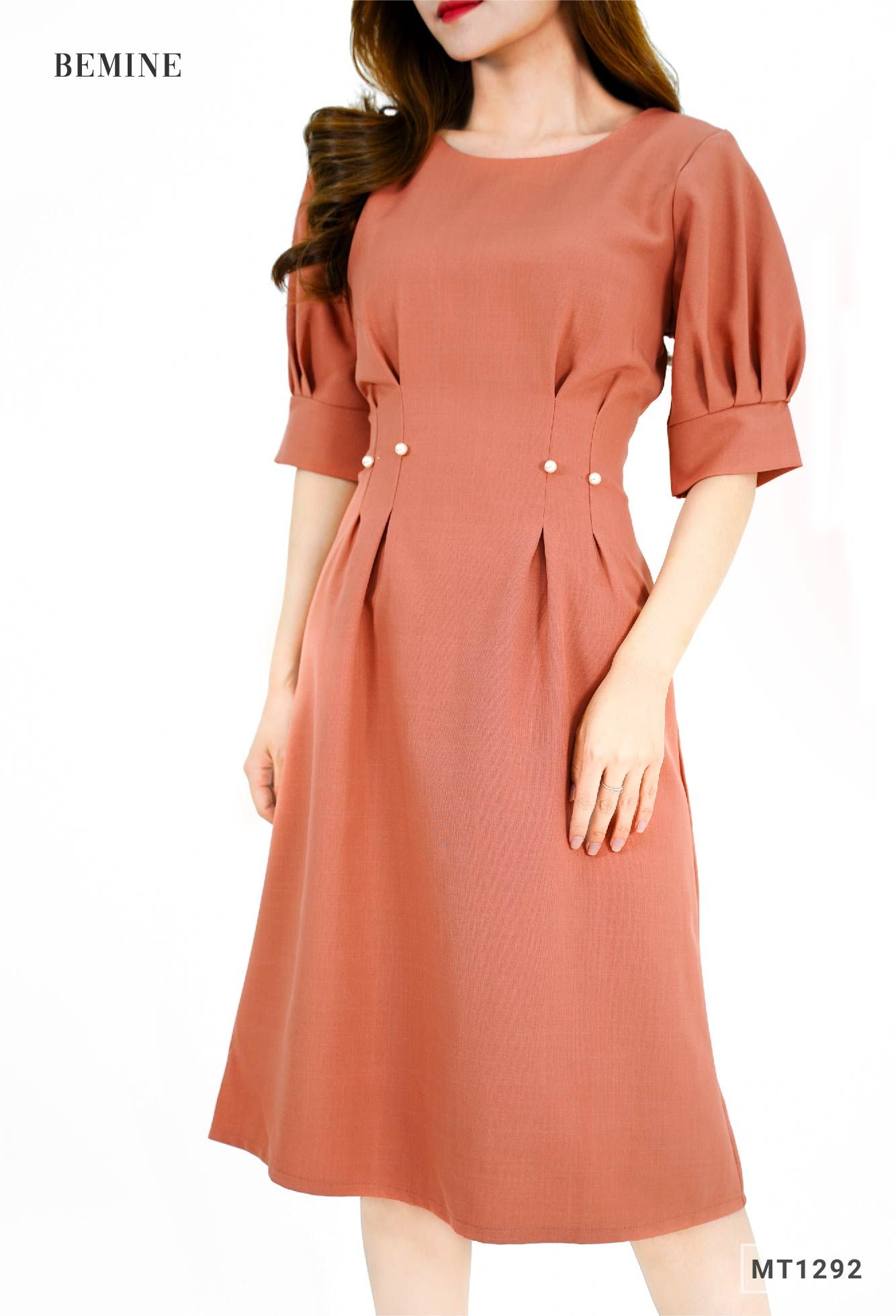 MT1292GACH - Đầm xếp ly eo đính châu