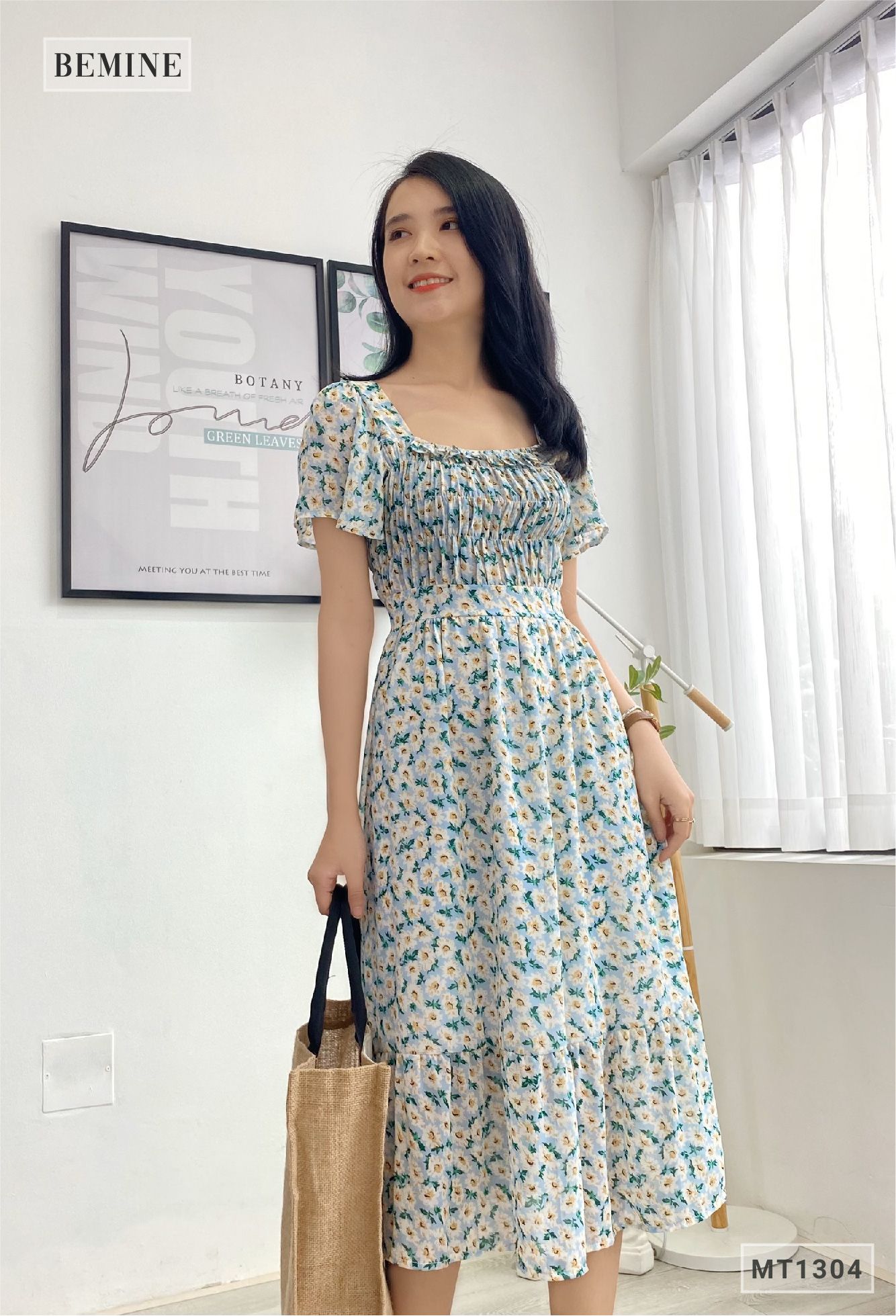 MT1304XANH - Đầm hoa chạy chỉ thân lót tùng