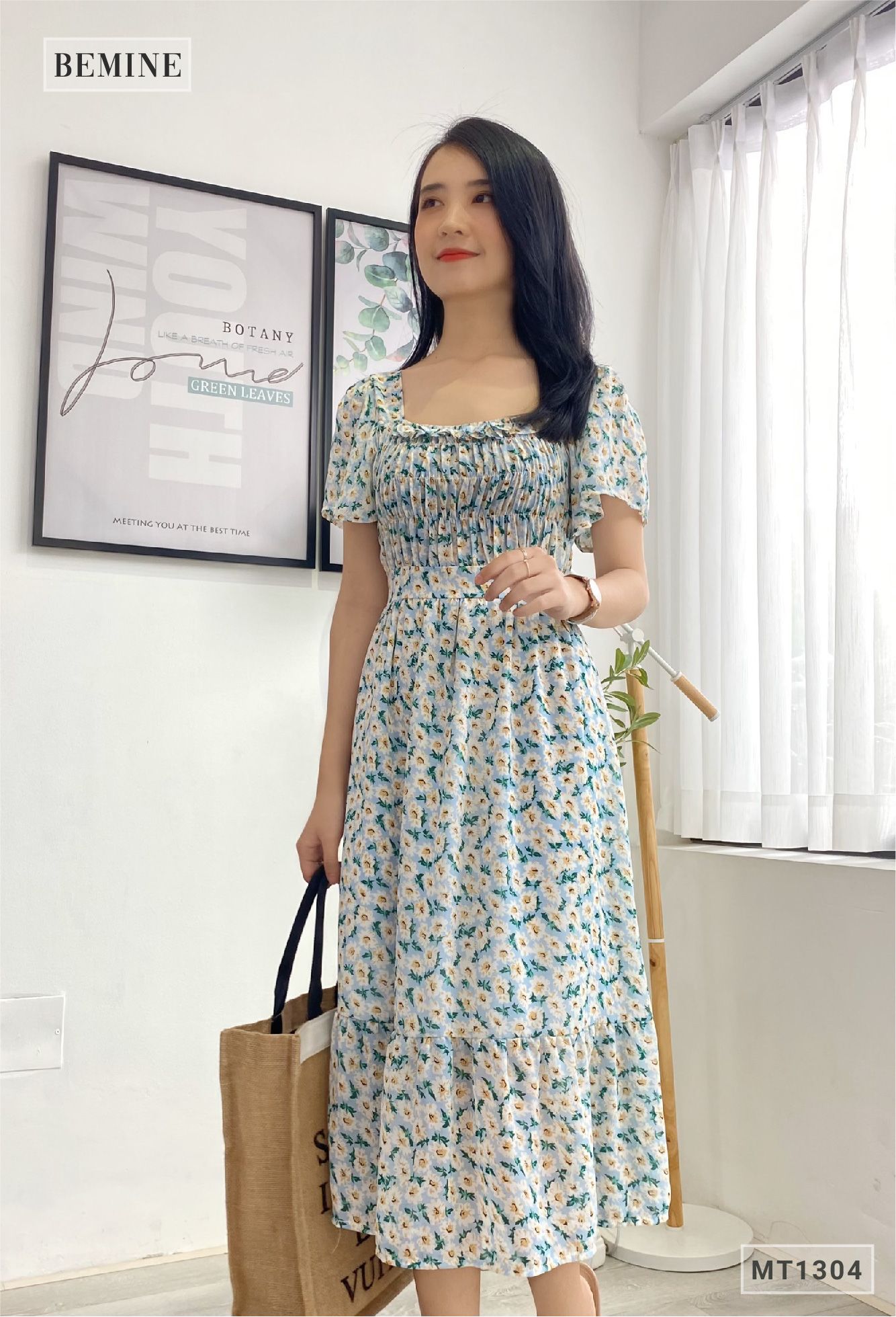 MT1304XANH - Đầm hoa chạy chỉ thân lót tùng
