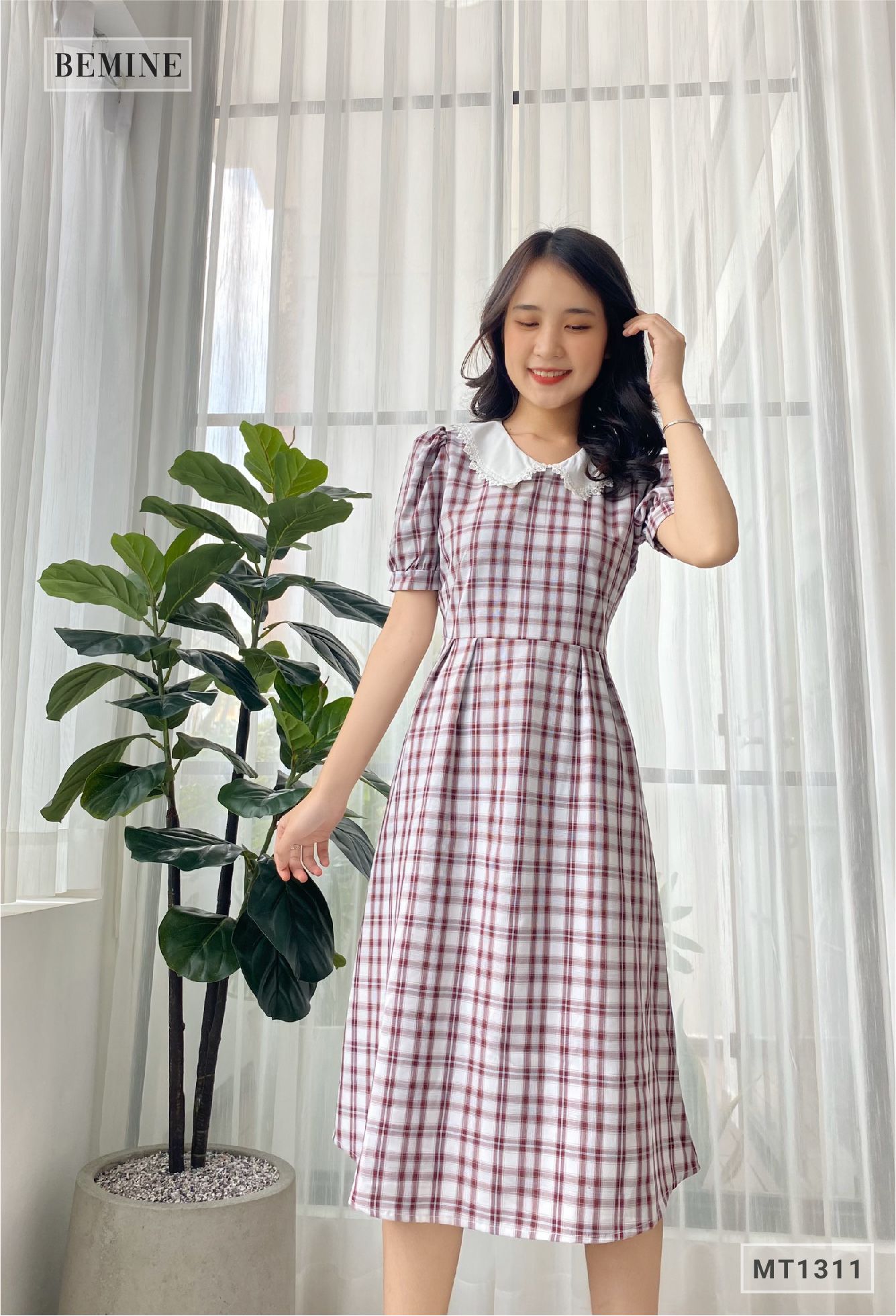 MT1311TIM - Đầm caro phối cổ ren