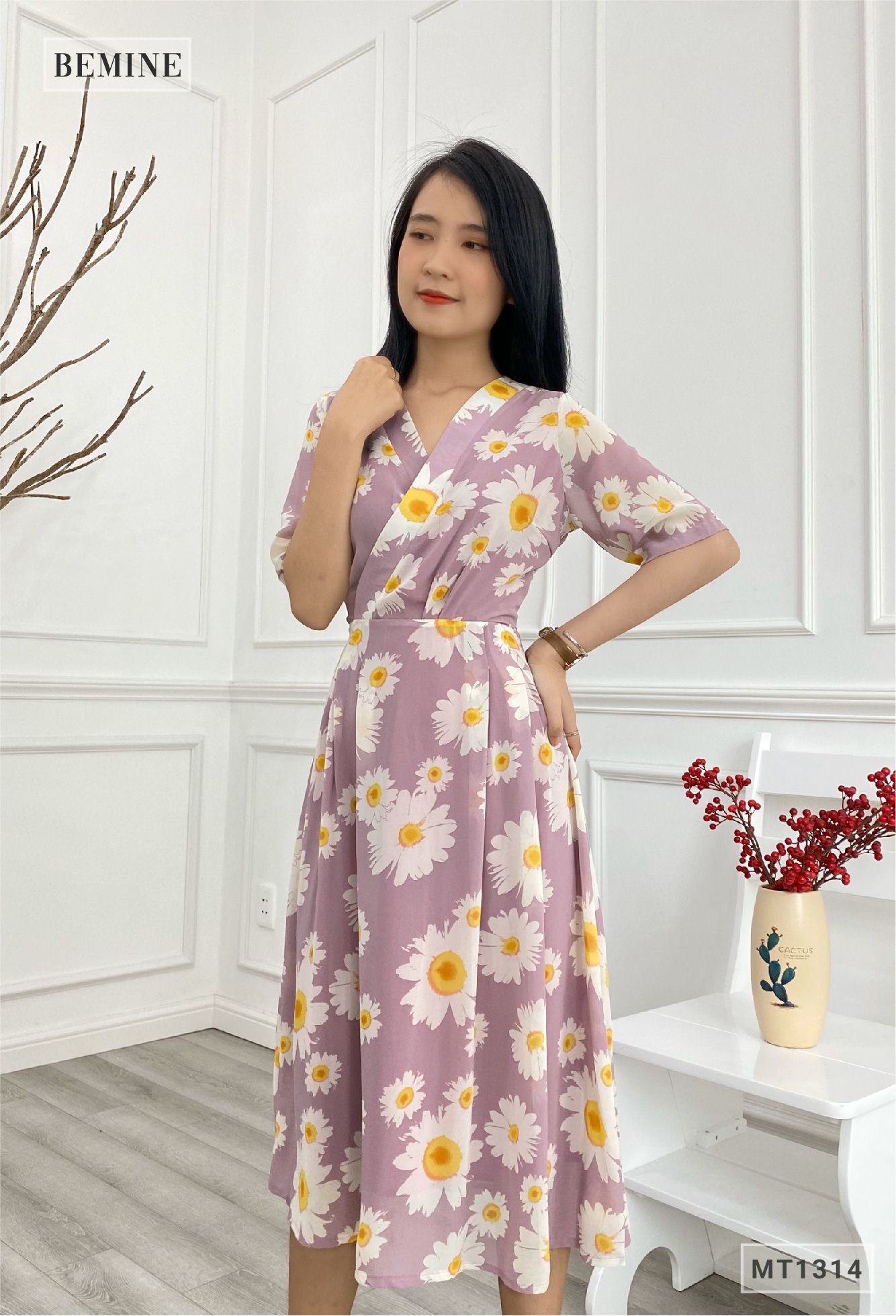MT1314TIM - Đầm hoa xòe cổ đắp chéo