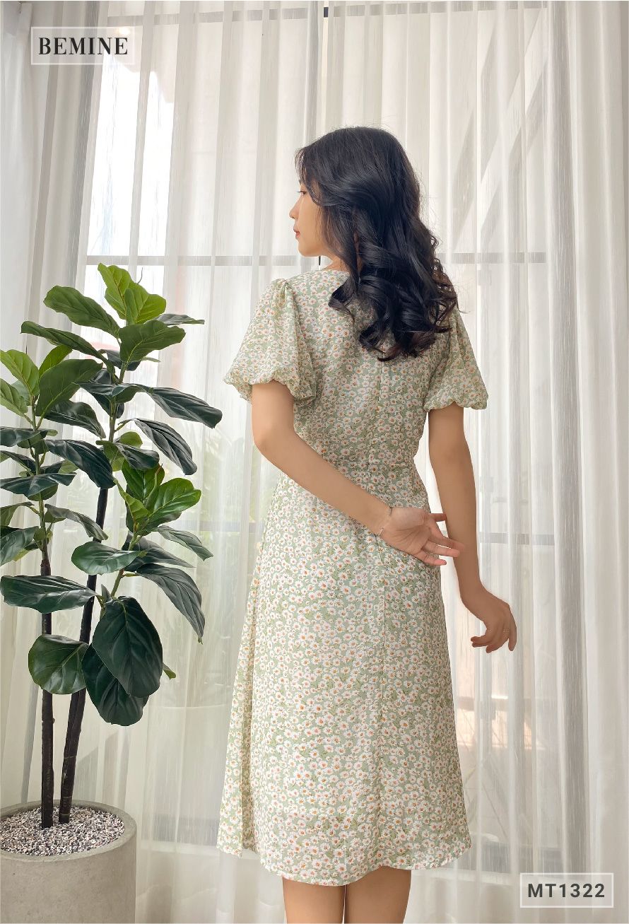 MT1322XANH - Đầm bông cổ vuông đính châu