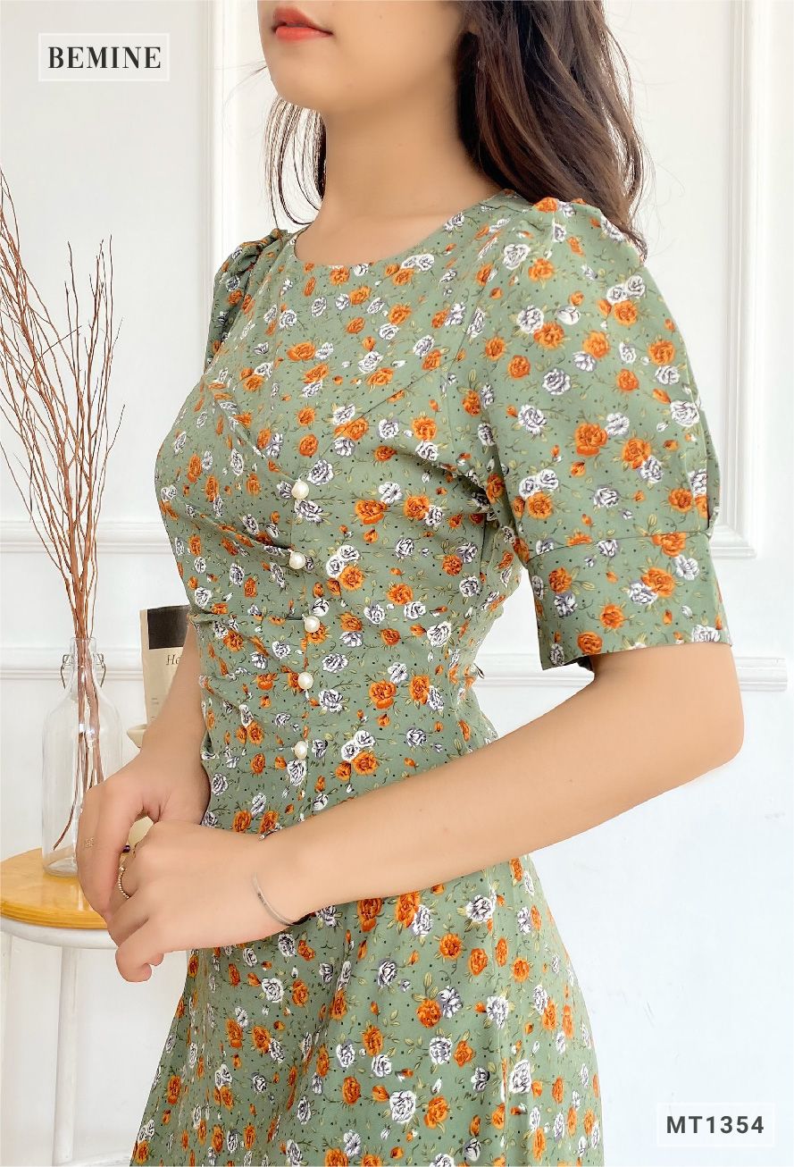 MT1354XANH - Đầm xếp ly eo đính châu
