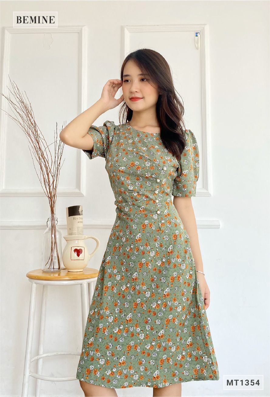MT1354XANH - Đầm xếp ly eo đính châu