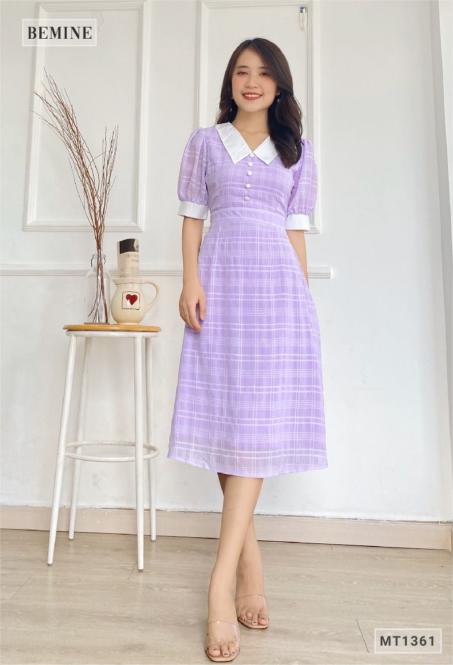 MT1361TIM - Đầm cổ phối đính 5 nút