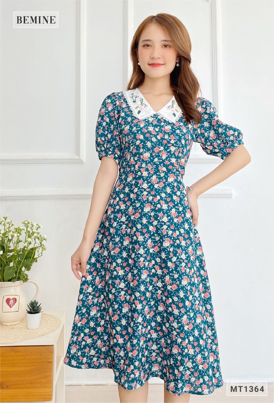 MT1364XANH - Đầm hoa phối cổ thêu