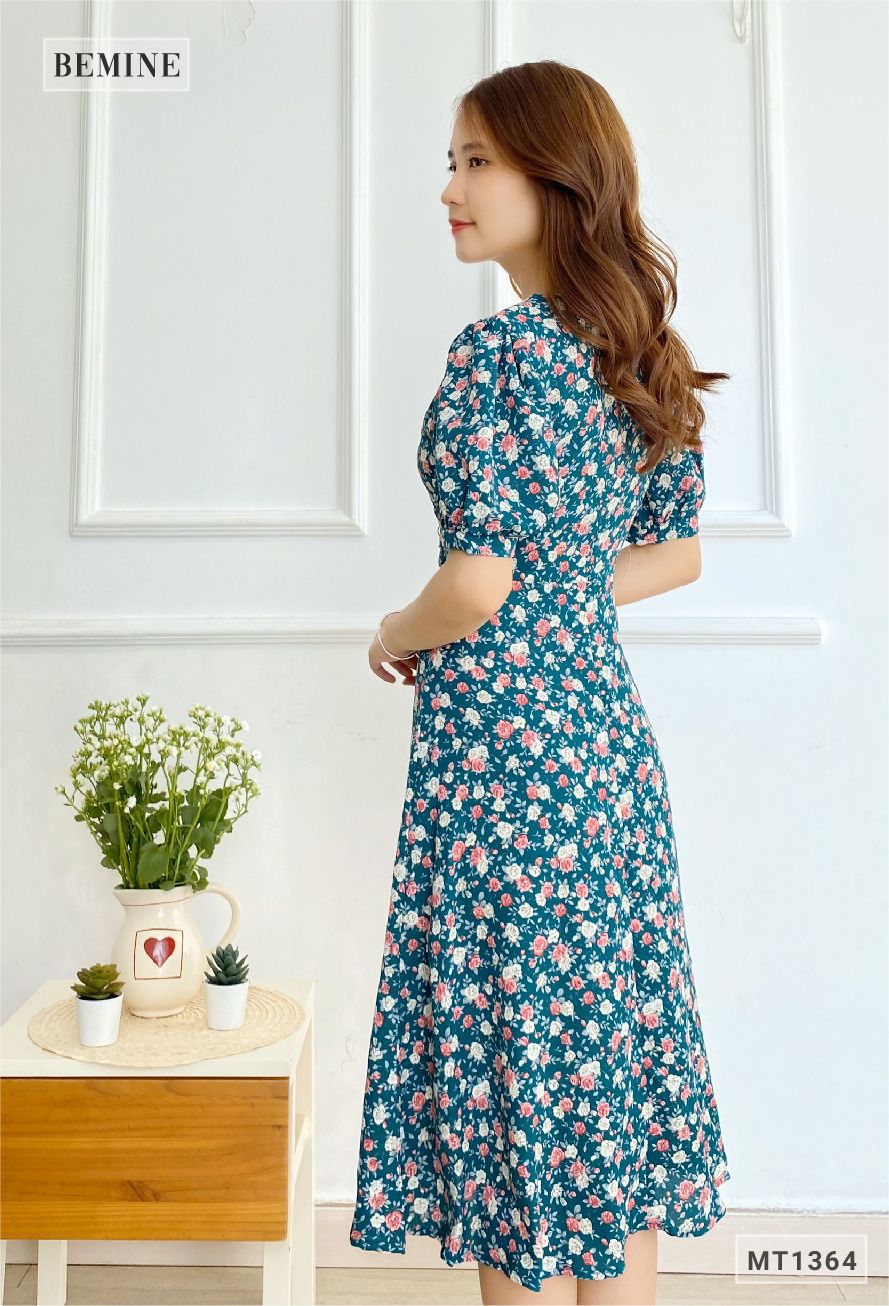 MT1364XANH - Đầm hoa phối cổ thêu