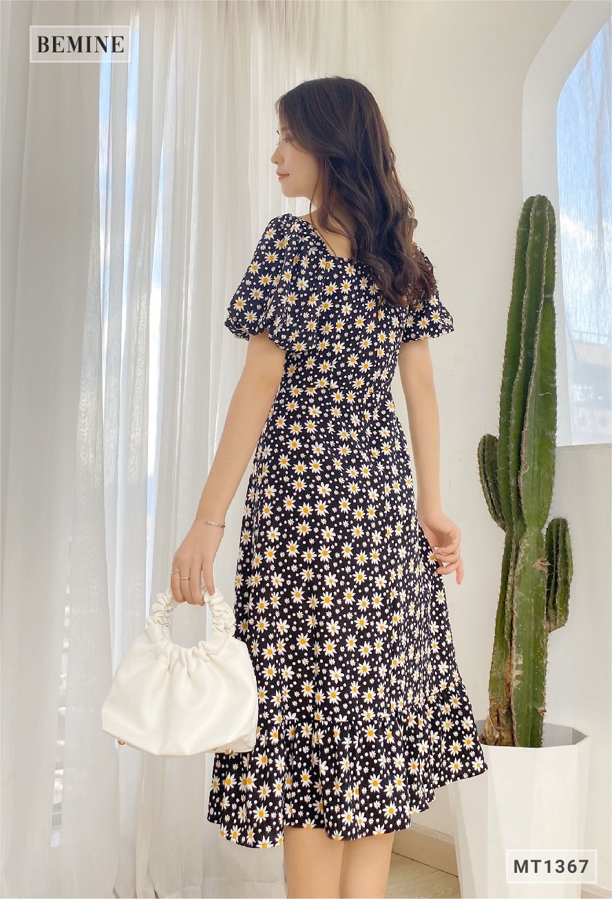 MT1367DEN - Đầm tay phồng đuôi cá