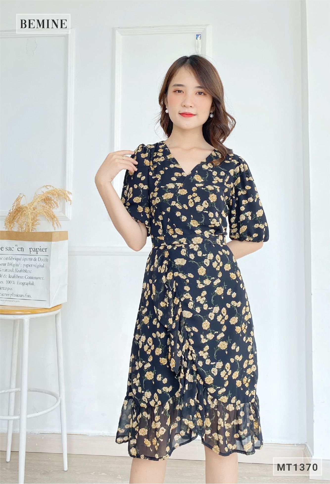 MT1370DEN - Đầm voan đắp chéo dây eo