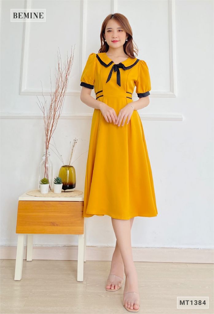 MT1384VANG - Đầm cổ phối nơ dây eo