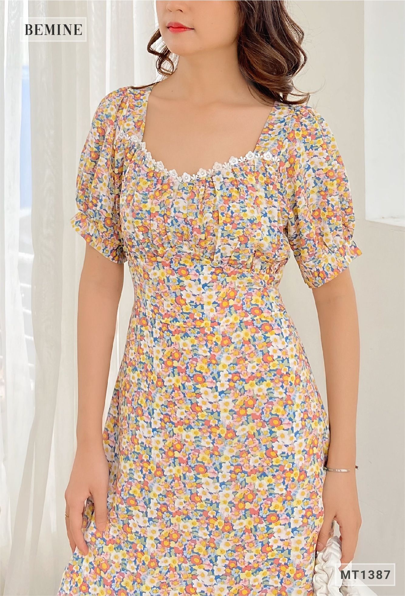 MT1387HONG - Đầm hoa ren cổ dây eo