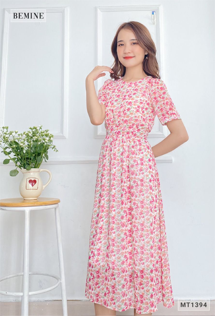 MT1394HONG - Đầm hoa cổ tròn chun eo