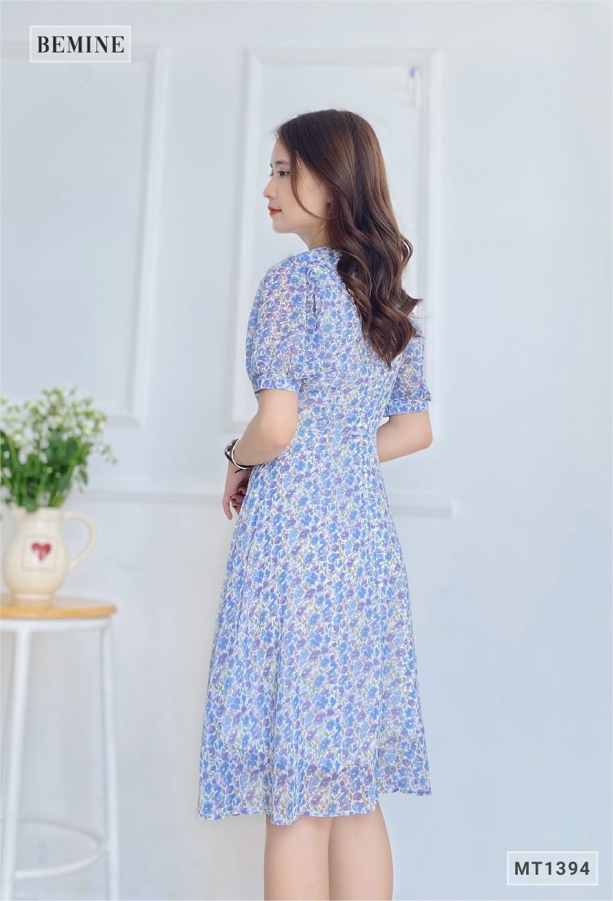 MT1394TIM - Đầm hoa cổ tròn chun eo