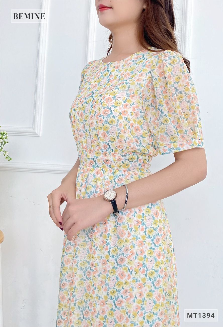 MT1394VANG - Đầm hoa cổ tròn chun eo