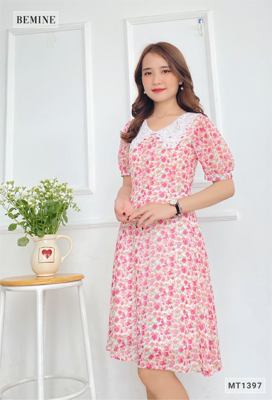 MT1397HONG - Đầm hoa cổ ren tay lỡ