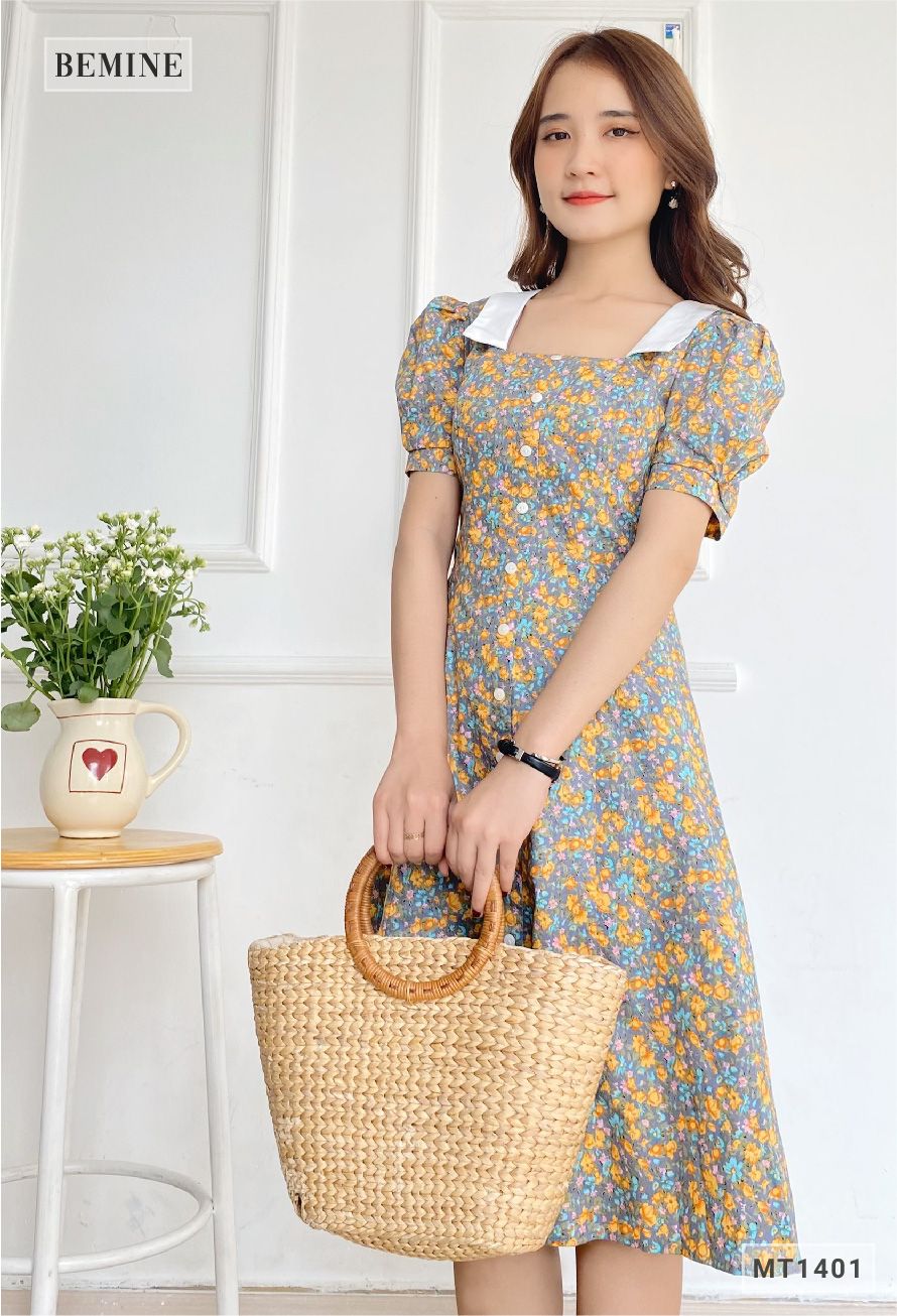 MT1401XAM - Đầm hoa cổ phối đính nút