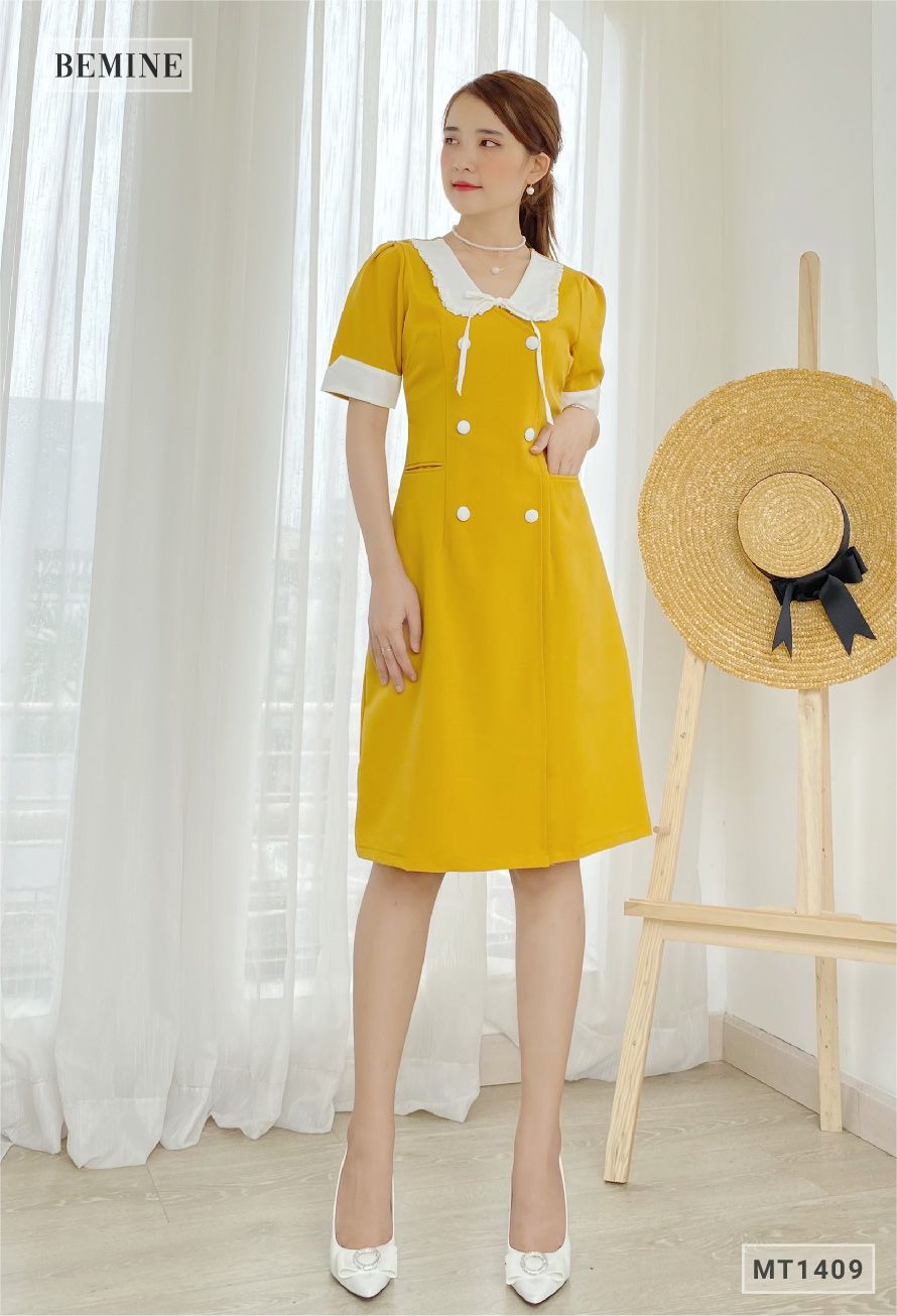 MT1409VANG - Đầm phối cổ tay đính nút