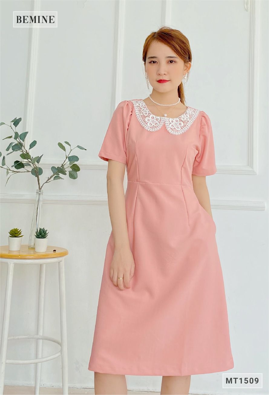 MT1509HONG - Đầm xòe cổ phối ren