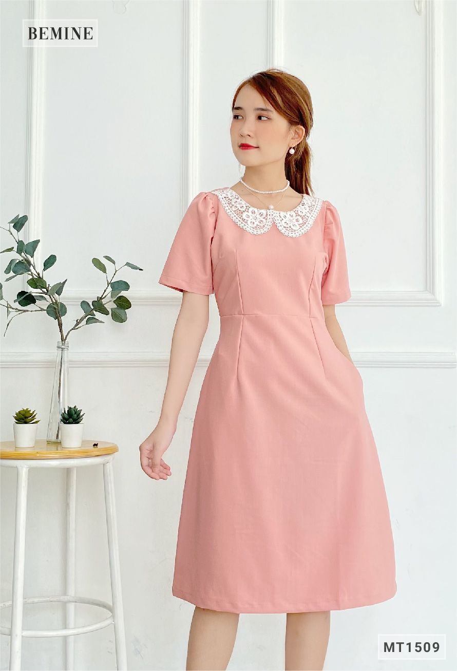 MT1509HONG - Đầm xòe cổ phối ren