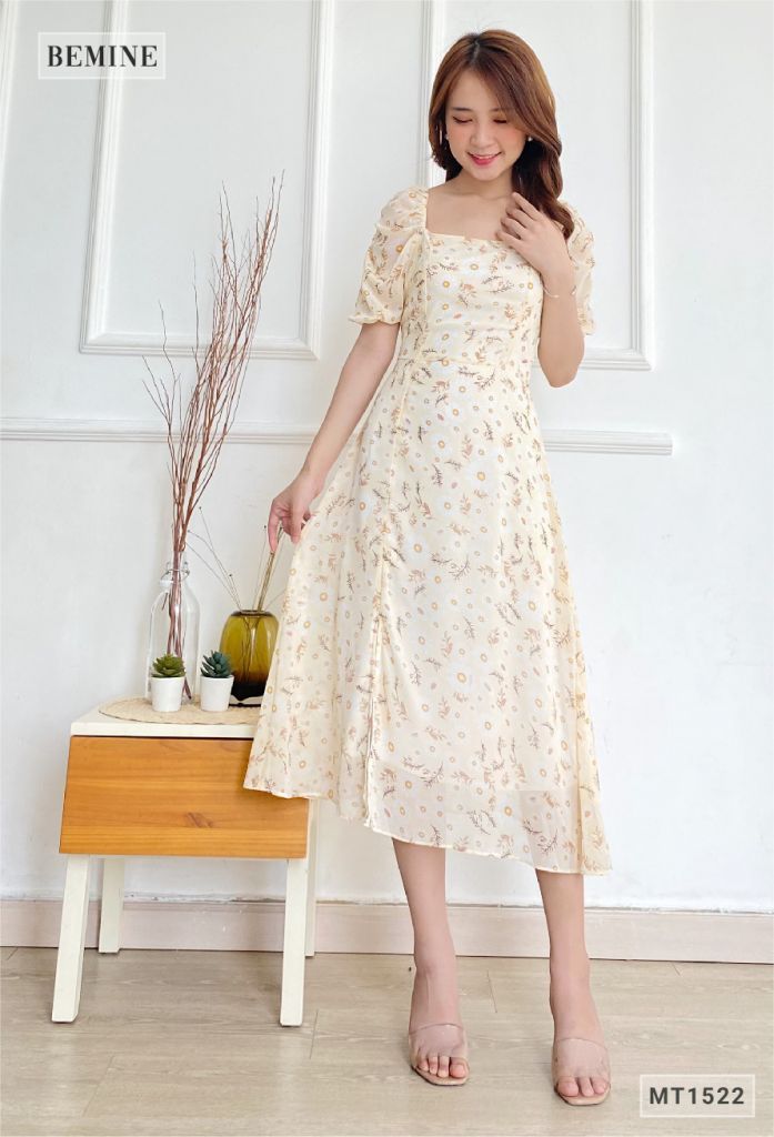 MT1522VANG - Đầm hoa tay phồng cổ vuông