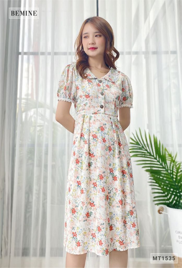 MT1535TRANG - Đầm bông nút gỗ cổ ren