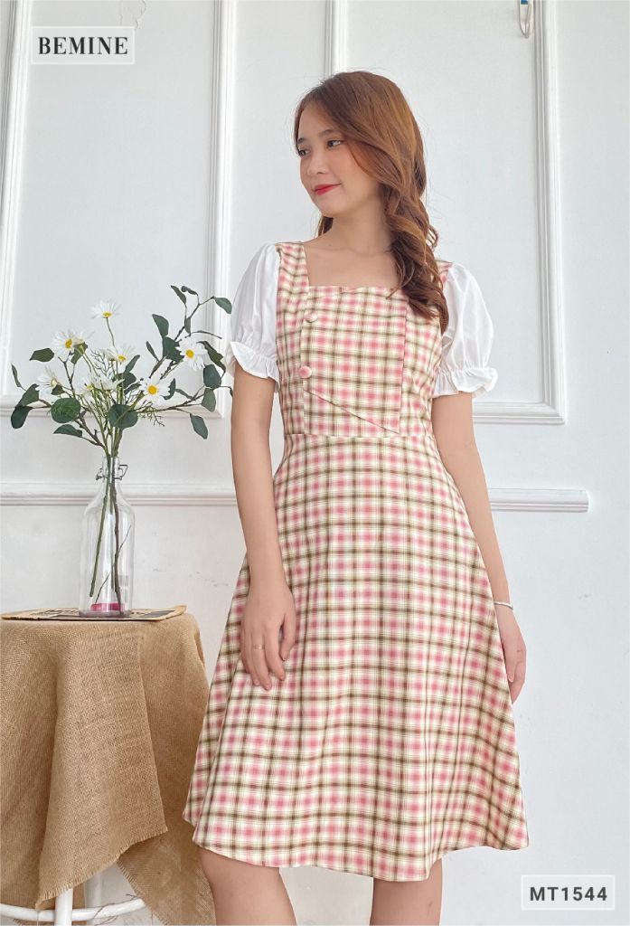 MT1544HONG - Đầm caro cổ vuông tay phối trắng