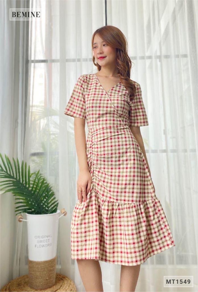 MT1549DO - Đầm caro đuôi cá xếp ly
