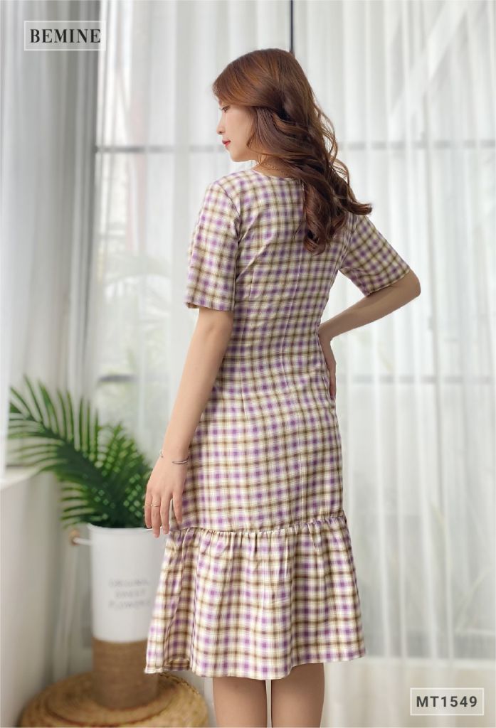 MT1549TIM - Đầm caro đuôi cá xếp ly
