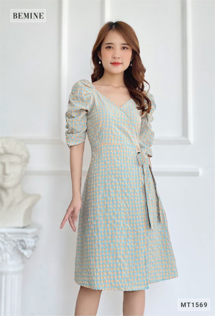 MT1569XANH - Đầm caro von dây eo