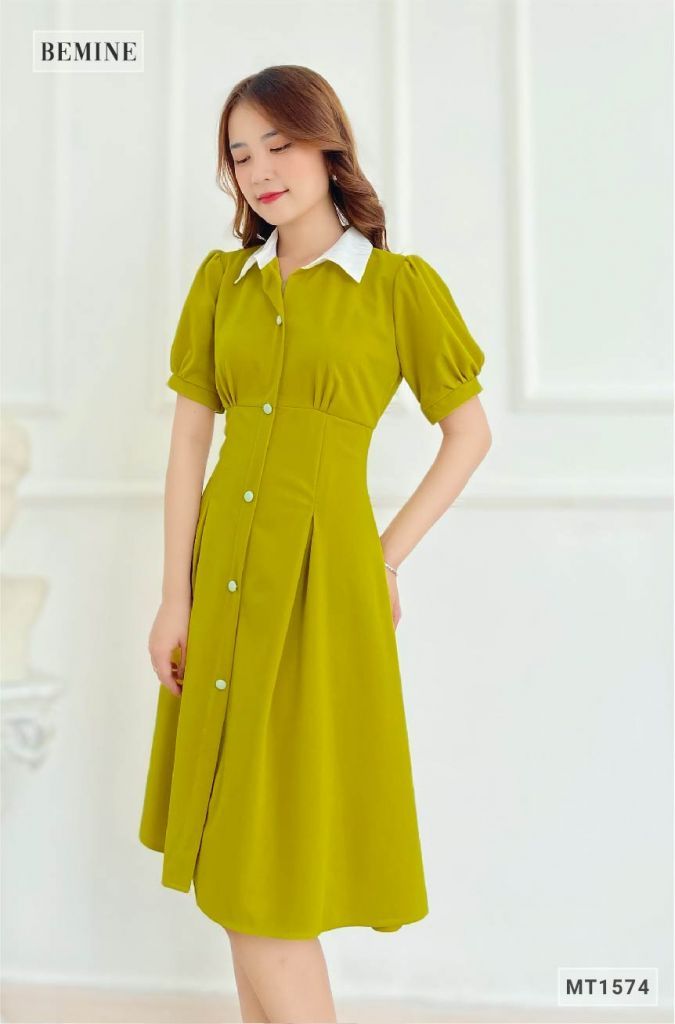 MT1574VANG - Đầm sơ mi cổ trắng nút bọc
