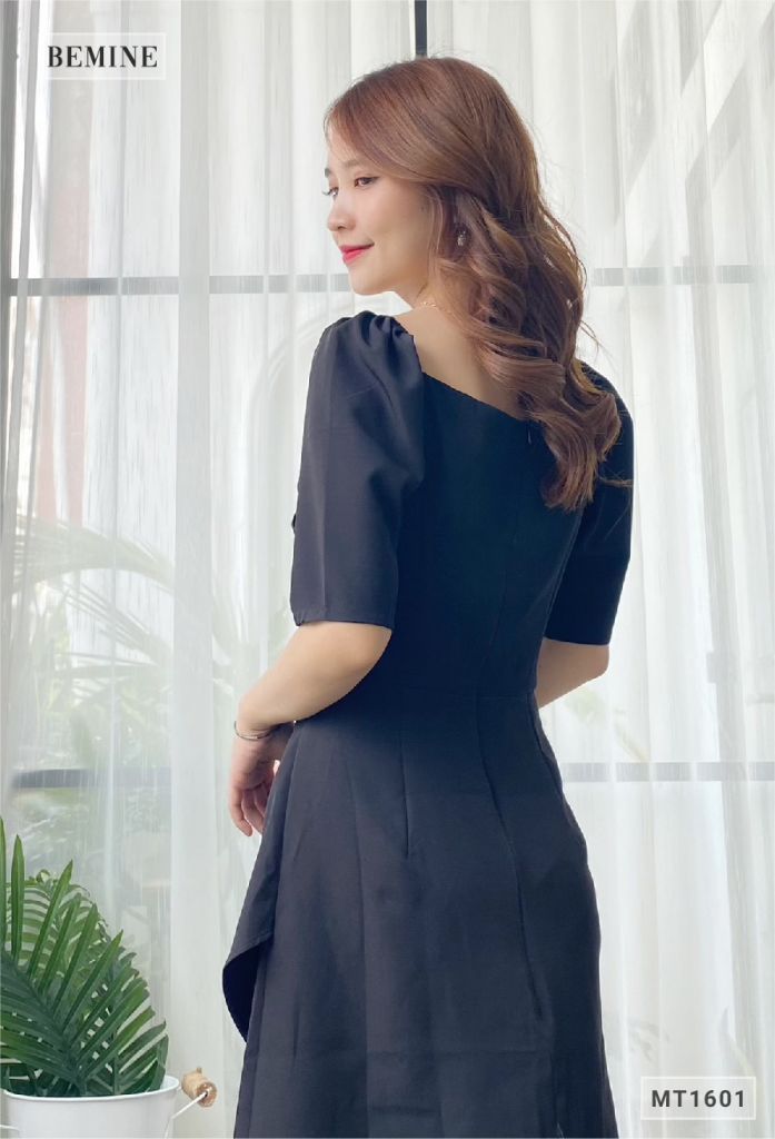 MT1601DEN - Đầm chun vai xếp li thân