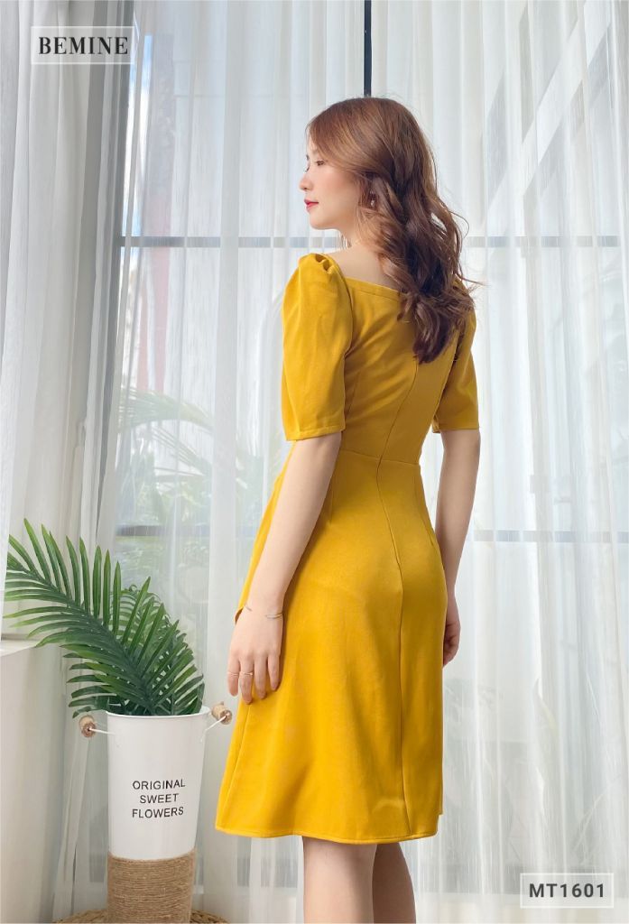 MT1601VANG - Đầm chun eo xếp li thân