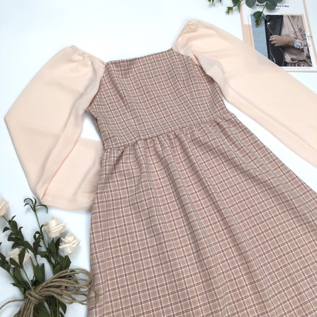 MT1606HONG - Đầm xòe cổ vuông tay phối