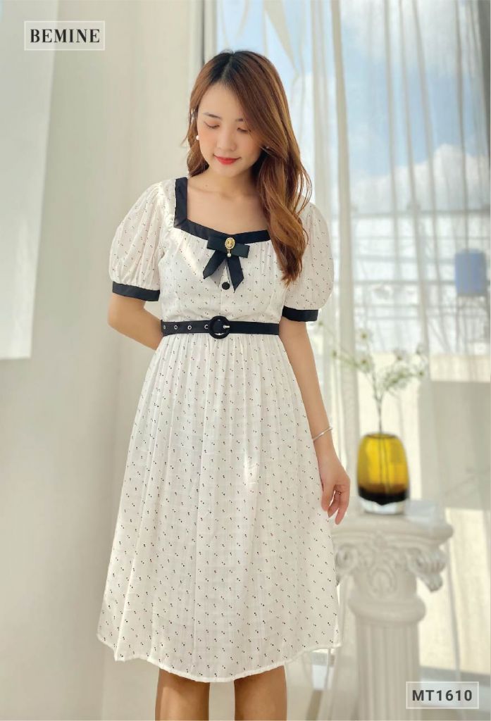 MT1610TRANG - Đầm chấm bi cổ vuông phối