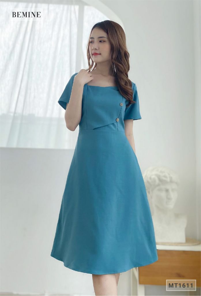 MT1611XANH - Đầm đắp ngực đính nút gỗ