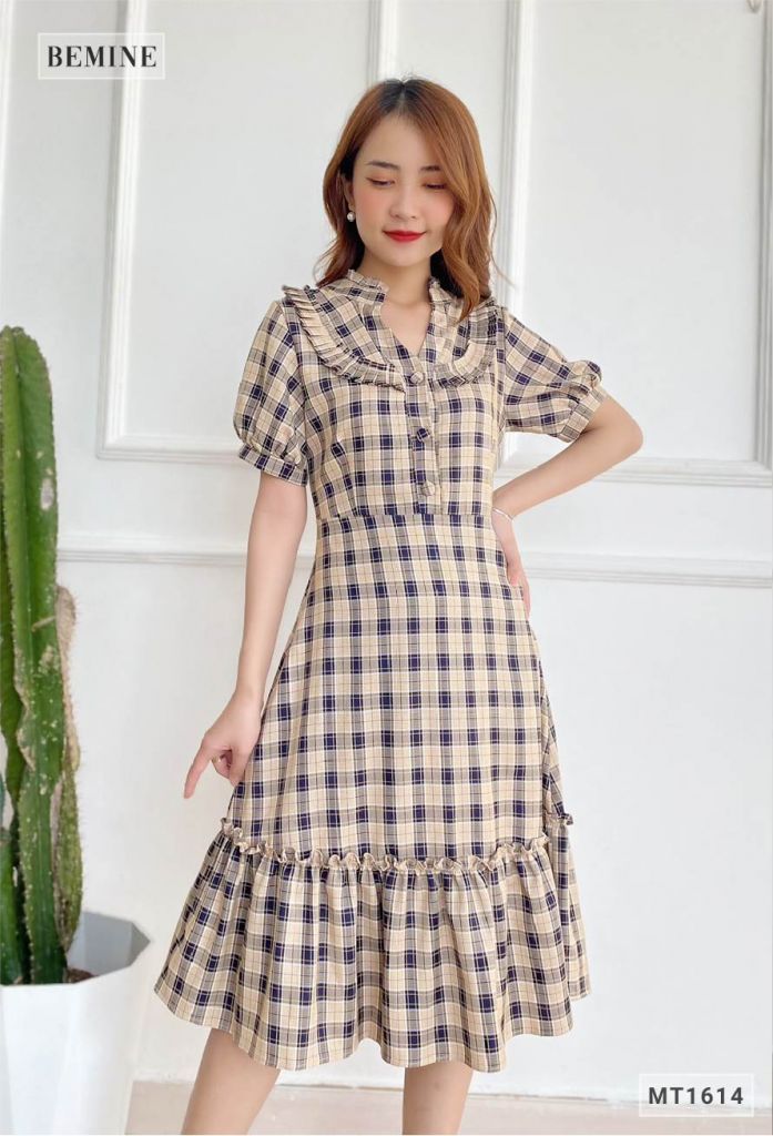 MT1614DEN - Đầm caro đuôi cá bèo cổ
