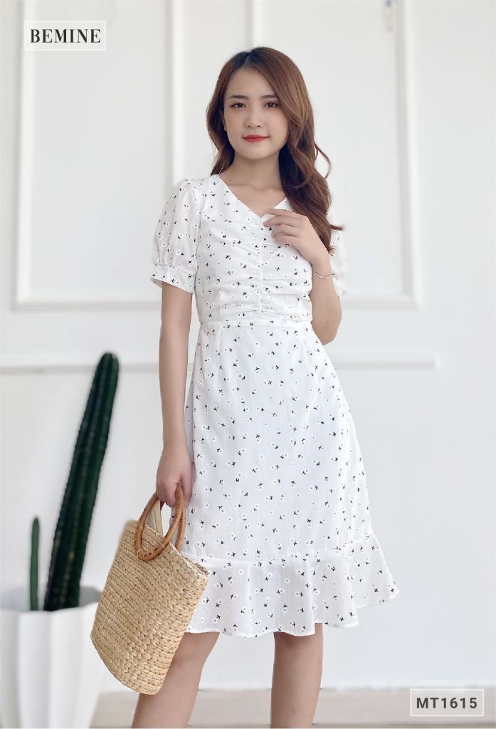 MT1615TRANG - Đầm đuôi cá nhún ngực thêu hoa