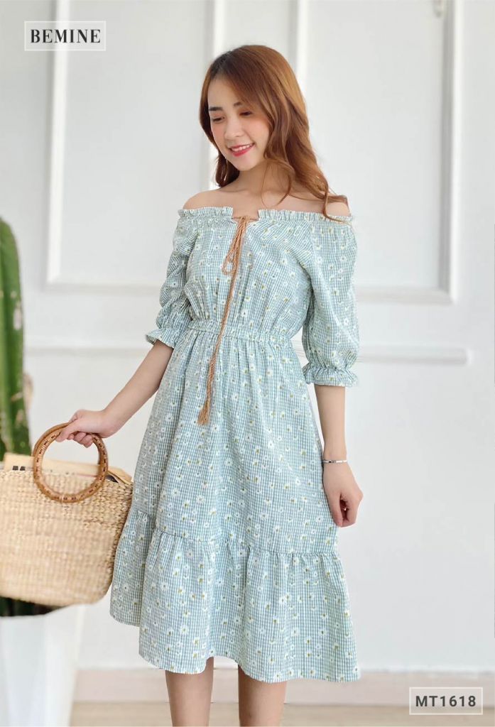MT1618XANHLA - Đầm caro đuôi cá in hoa