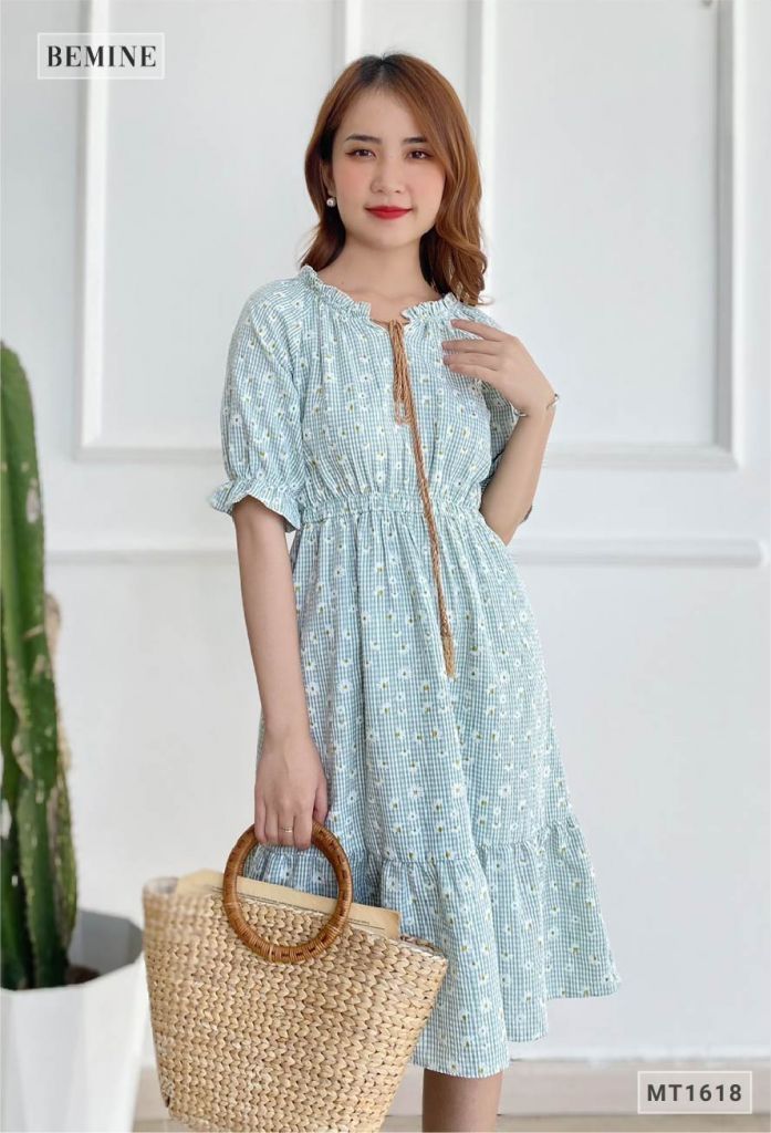 MT1618XANHLA - Đầm caro đuôi cá in hoa