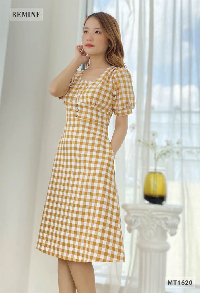 MT1620CAM - Đầm caro suông cổ V