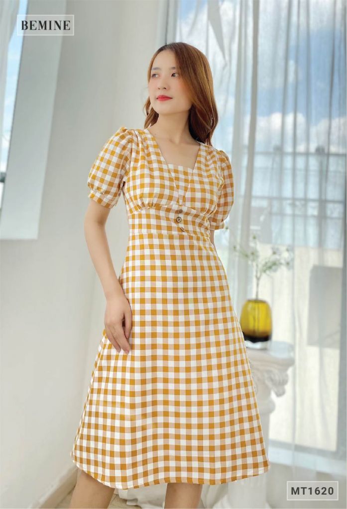 MT1620CAM - Đầm caro suông cổ V