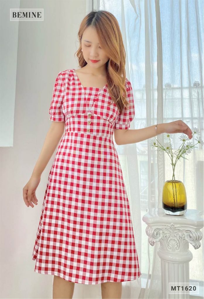MT1620DO - Đầm caro suông cổ V