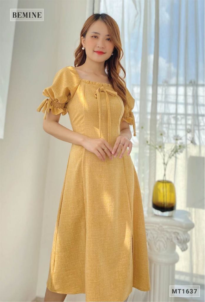 MT1637VANG - Đầm suông cổ vuông chun tay