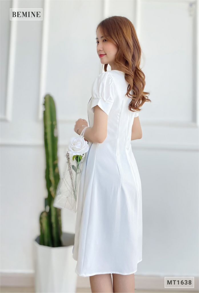 MT1638TRANG - Đầm suông tay bồng phối sọc