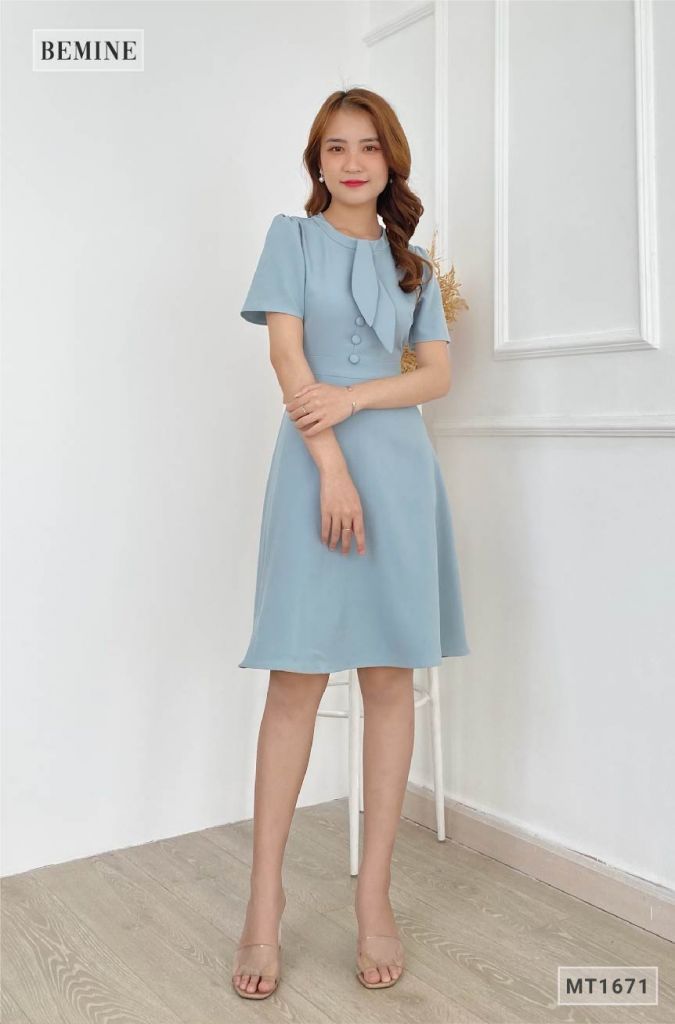 MT1671XANH - Đầm trụ nút nơ cổ đắp chéo