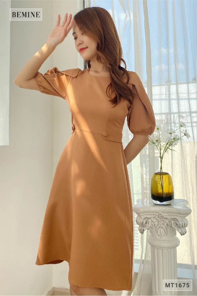 MT1675NAU - Đầm đai giả đính nút tay