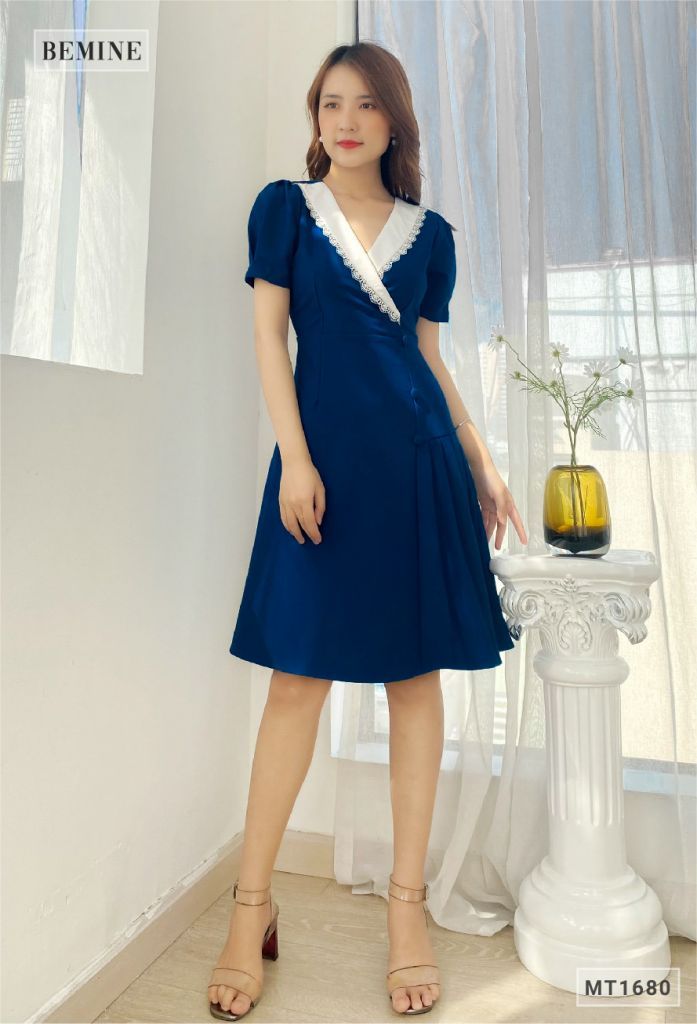 MT1680XANH - Đầm xếp ly tùng đính nút