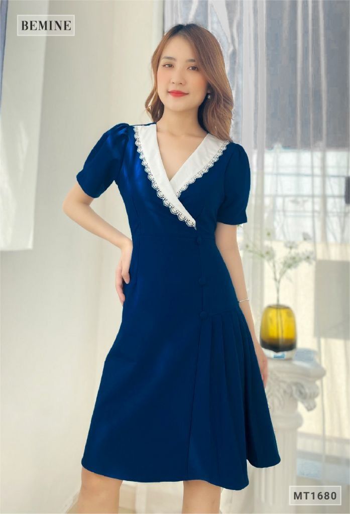 MT1680XANH - Đầm xếp ly tùng đính nút