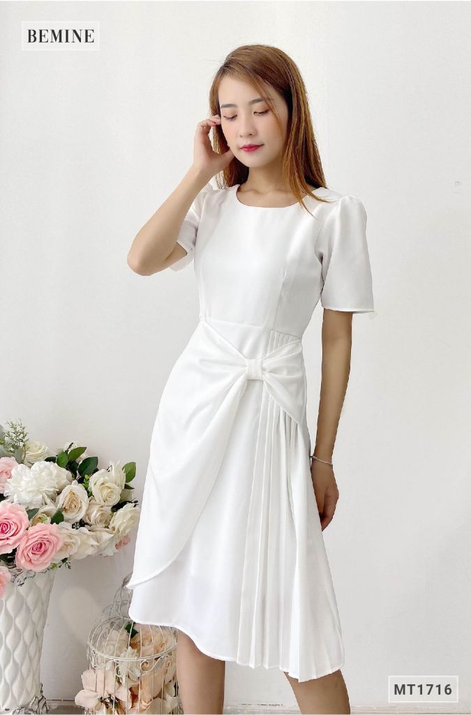 MT1716TRANG - Đầm xếp nơ tà váy