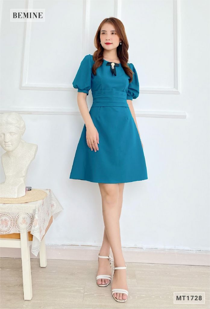 MT1728XANH - Đầm xếp ly eo cột nơ ngực